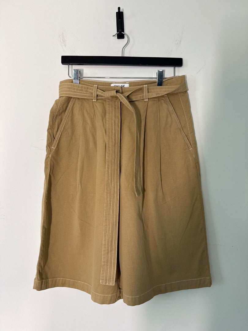 Chloe stora Tan Tailored belted shorts, Size 38