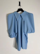 Load image into Gallery viewer, Julia Allert Blue Full sleeve top, Size M
