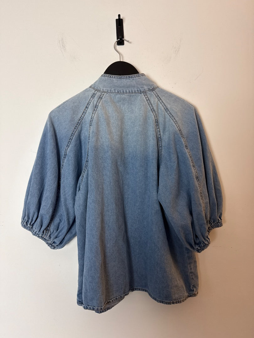 commense Blue Chambray tie neck top, Size M