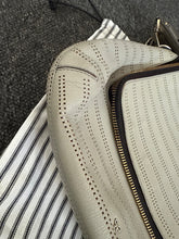 Load image into Gallery viewer, anya hindmarch Pale grey Vere satchel, Size Large
