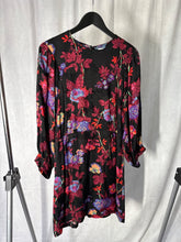 Load image into Gallery viewer, Reiss Multicoloured Floral dress, Size 14
