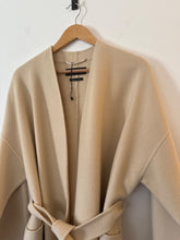 Load image into Gallery viewer, Weekend maxmara Cream Belted coat, Size 10
